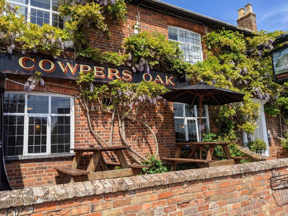 Bed and Breakfast Cowpers Oak Olney Екстер'єр фото