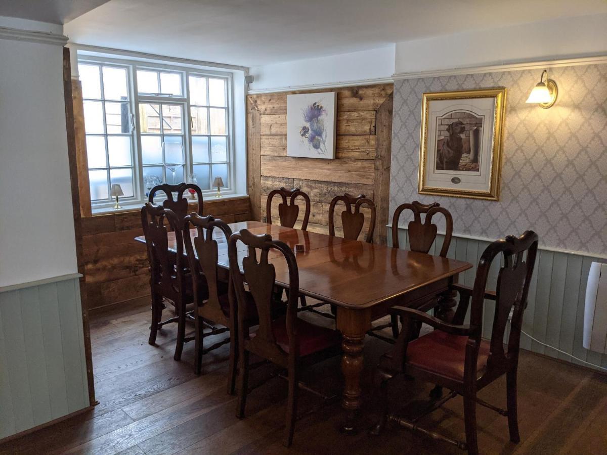 Bed and Breakfast Cowpers Oak Olney Екстер'єр фото