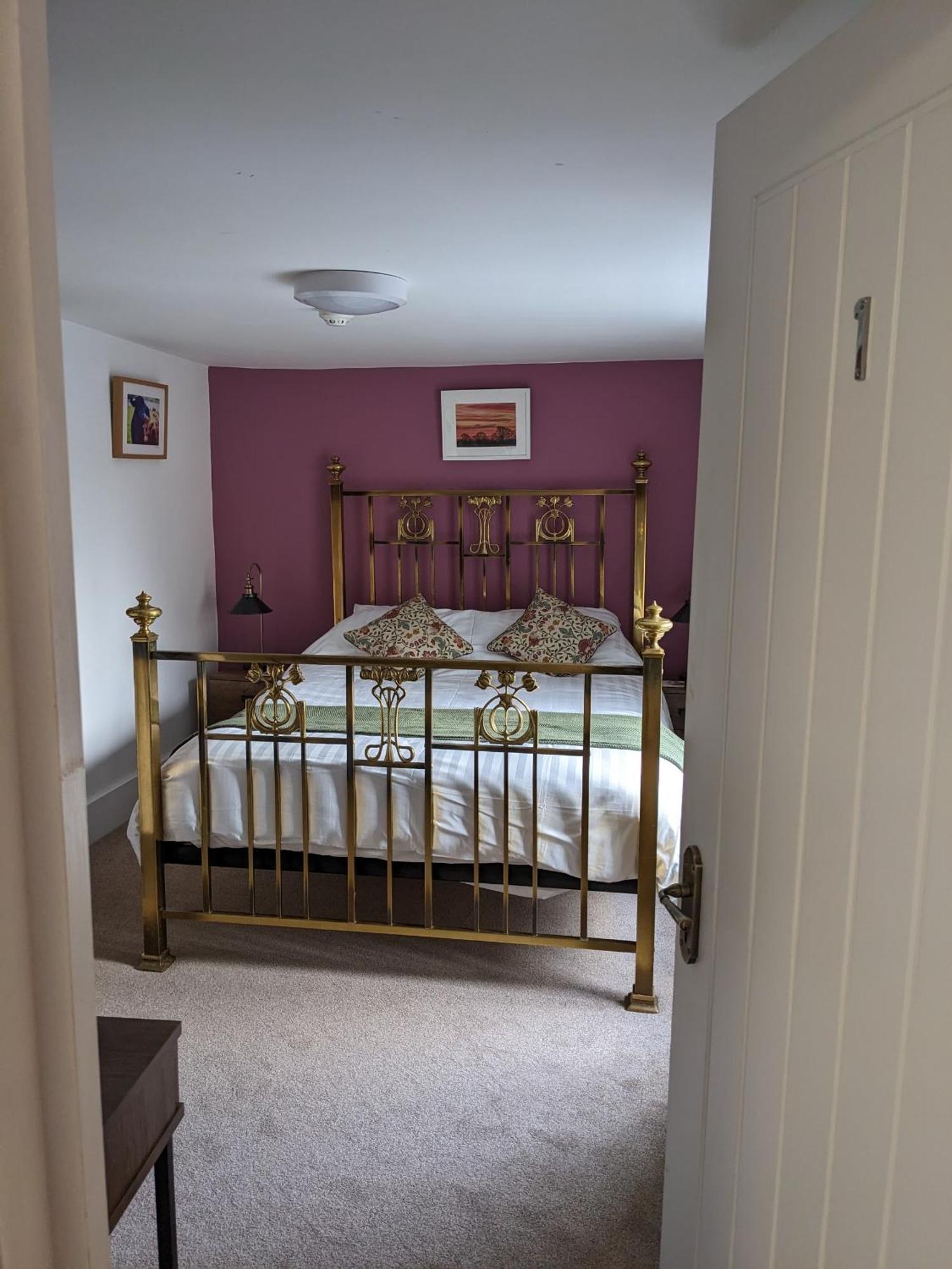 Bed and Breakfast Cowpers Oak Olney Номер фото