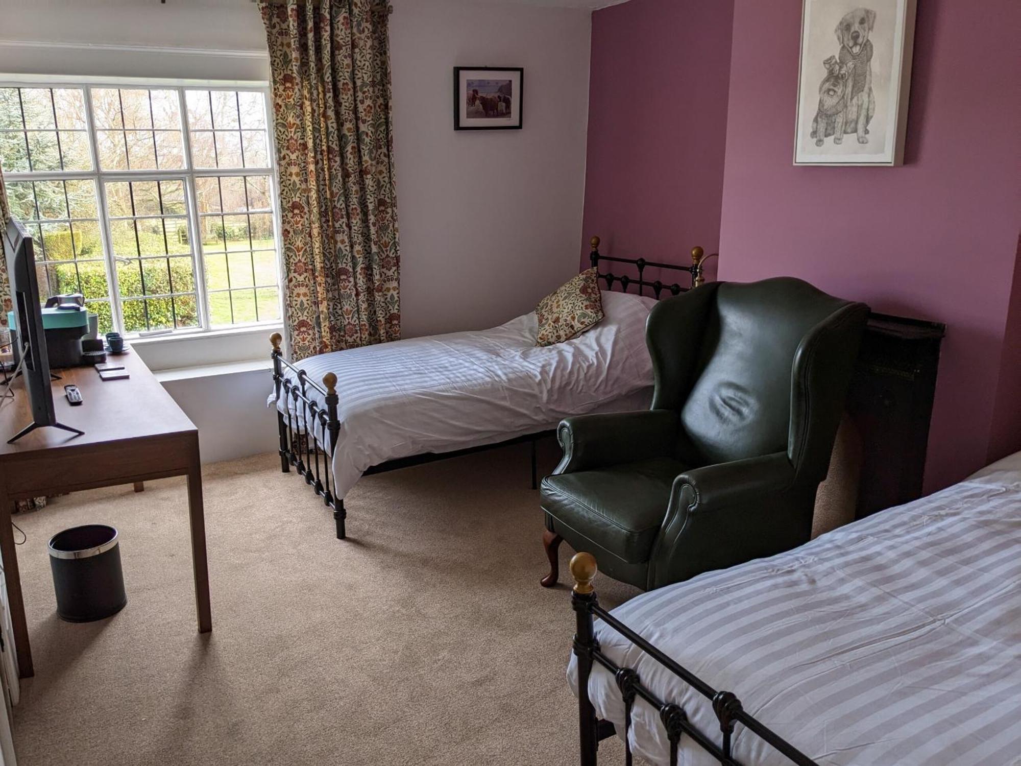 Bed and Breakfast Cowpers Oak Olney Номер фото